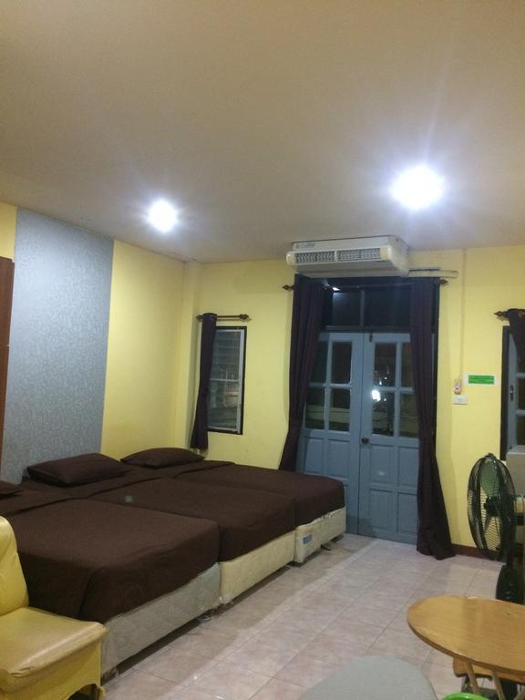 Andaman Place Guesthouse Patong Exterior foto